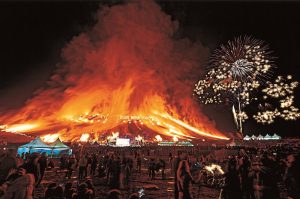 festival du feu à Saebyeol Oreum 제주들불축제